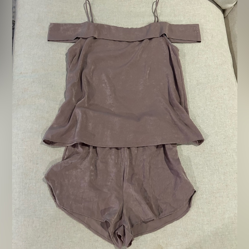 ✨Standard People’s Project satin set